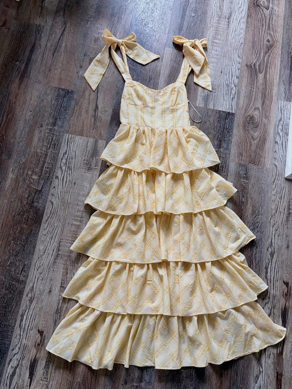 Sofie The Label Dalia Maxi Dress Yellow
Size Small - Picture 2 of 8